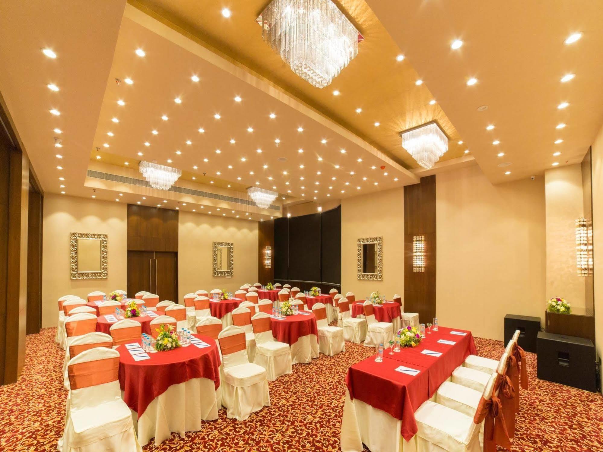 Golden Tulip Saltlake Hotel